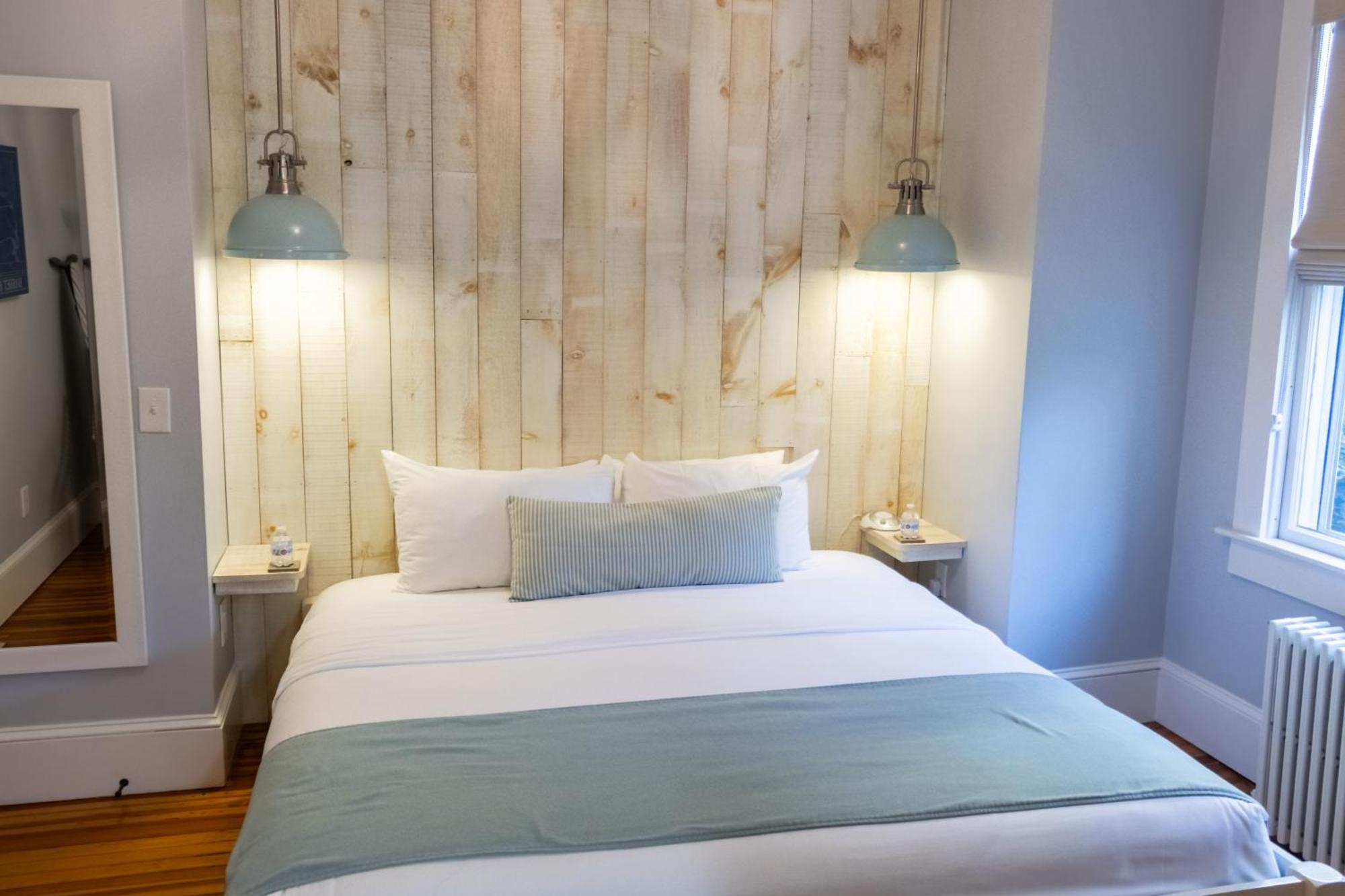 ニューポート Paws On Pelham (Adults Only) Bed & Breakfast エクステリア 写真
